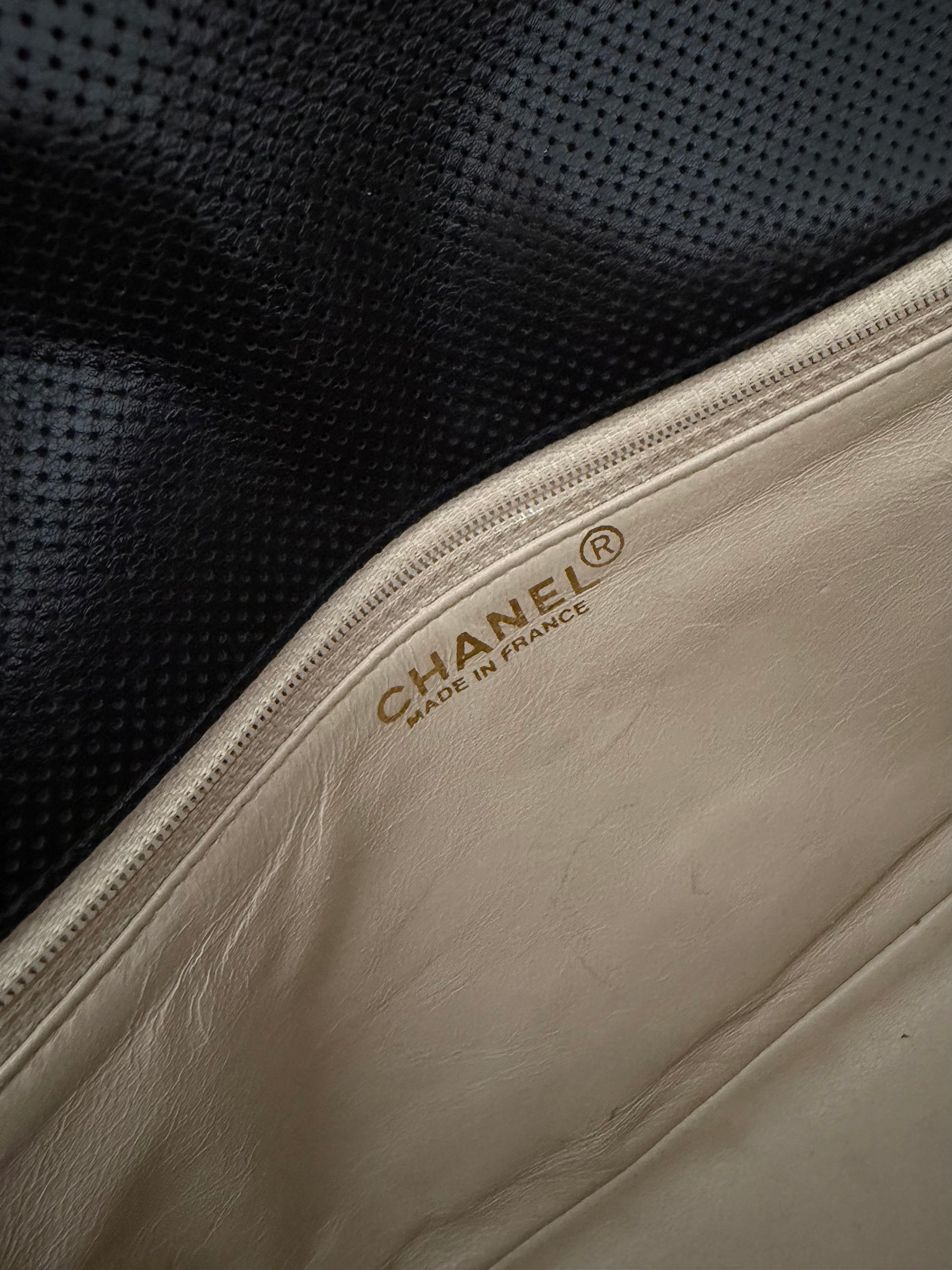 Chanel Vintage Timeless Shoulder Bag – Black & Ivory