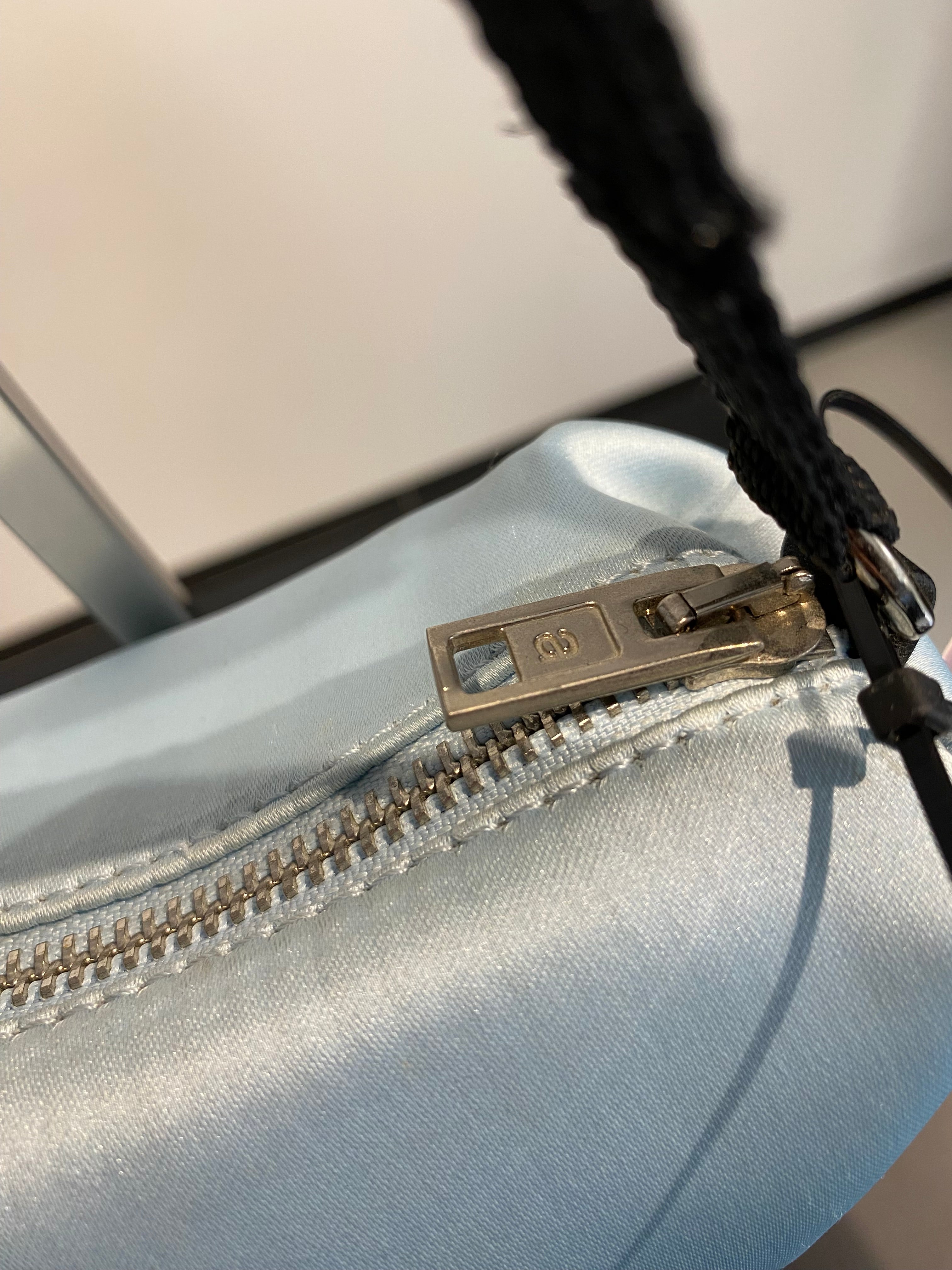Alexander Wang Heiress in raso azzurro