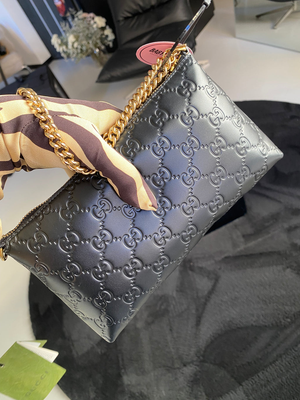 Gucci Borsa a spalla in pelle GG catena dorata