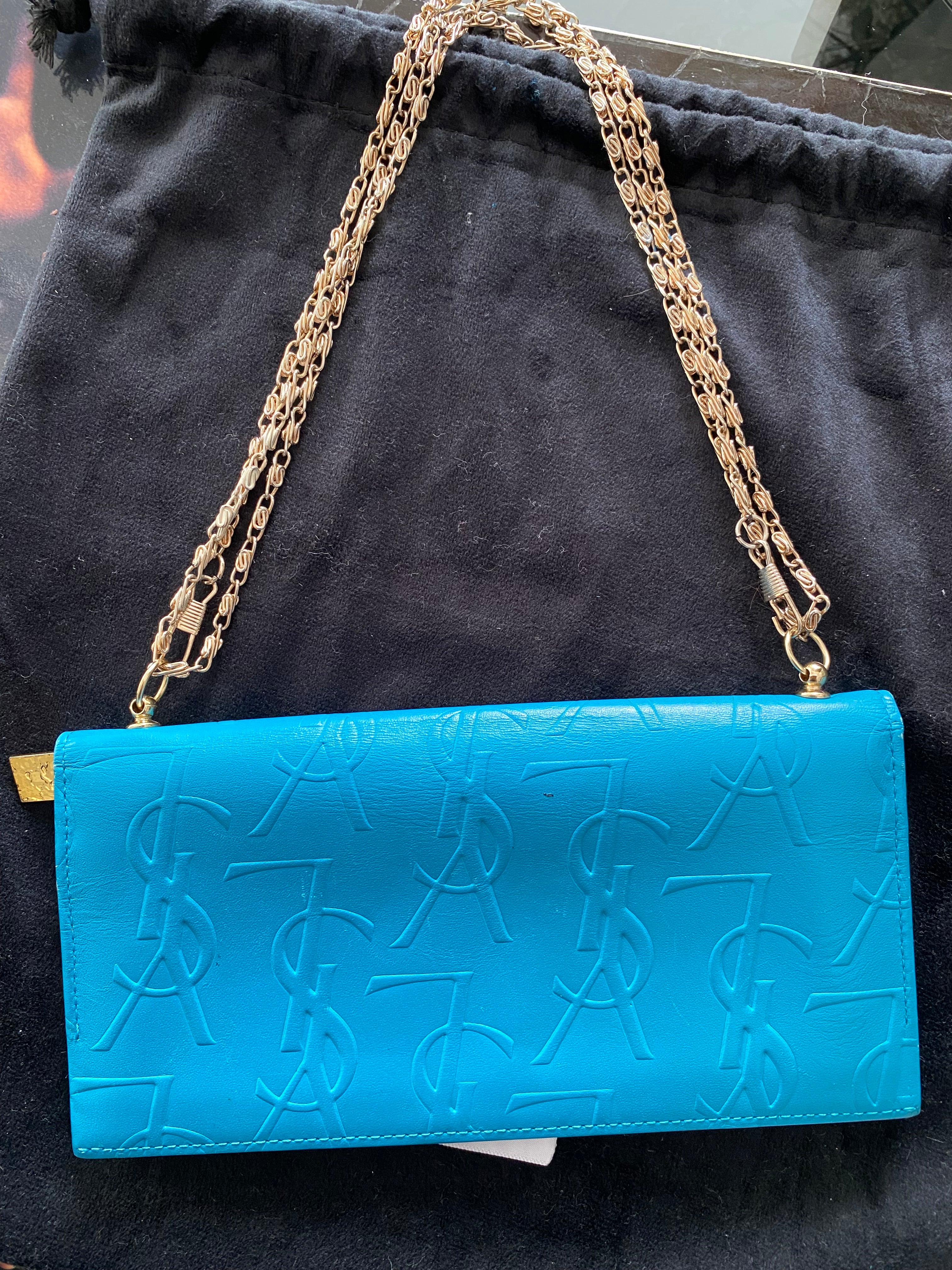 Yves Saint Laurent Wallet on chain