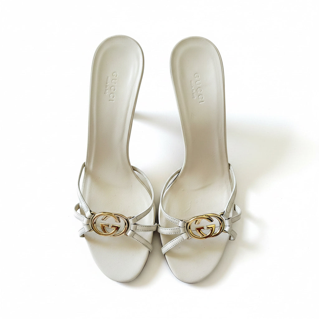 RARE Gucci by Tom Ford White Leather GG Logo Sandals