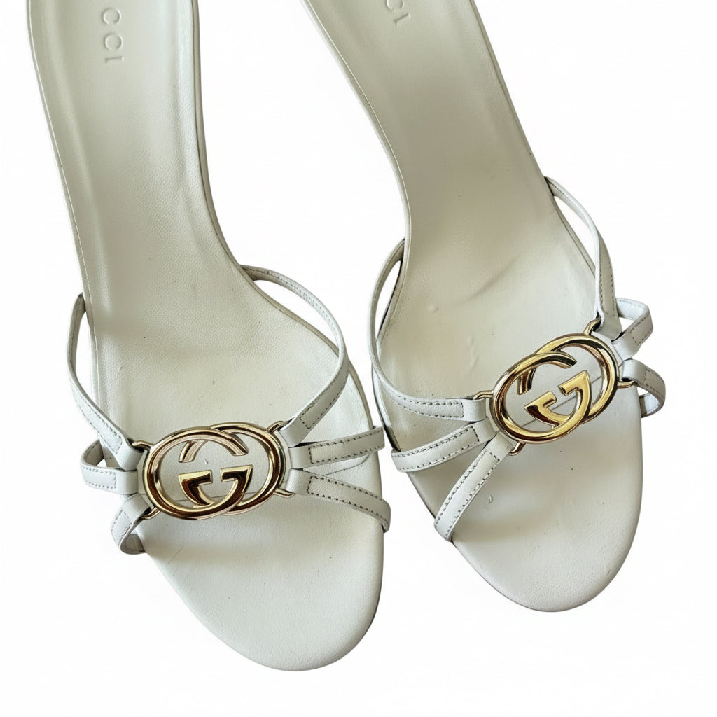 RARE Gucci by Tom Ford White Leather GG Logo Sandals