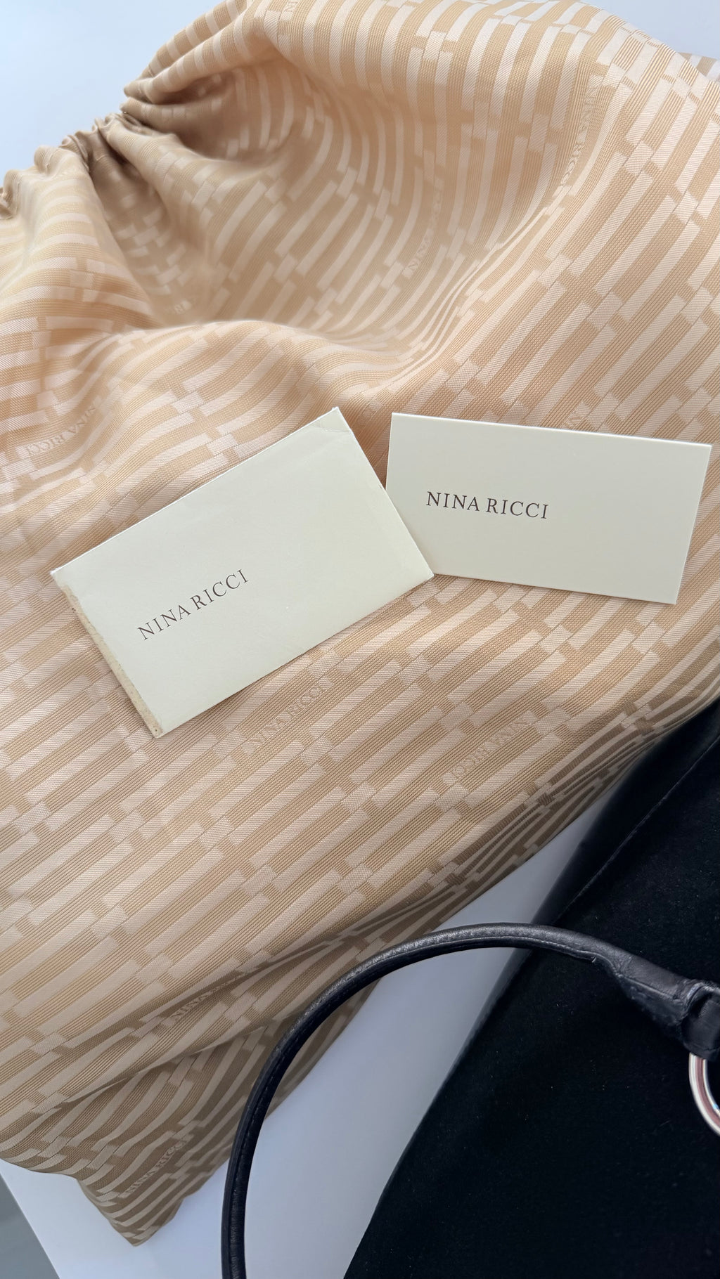 Nina Ricci vintage bowler in pelle