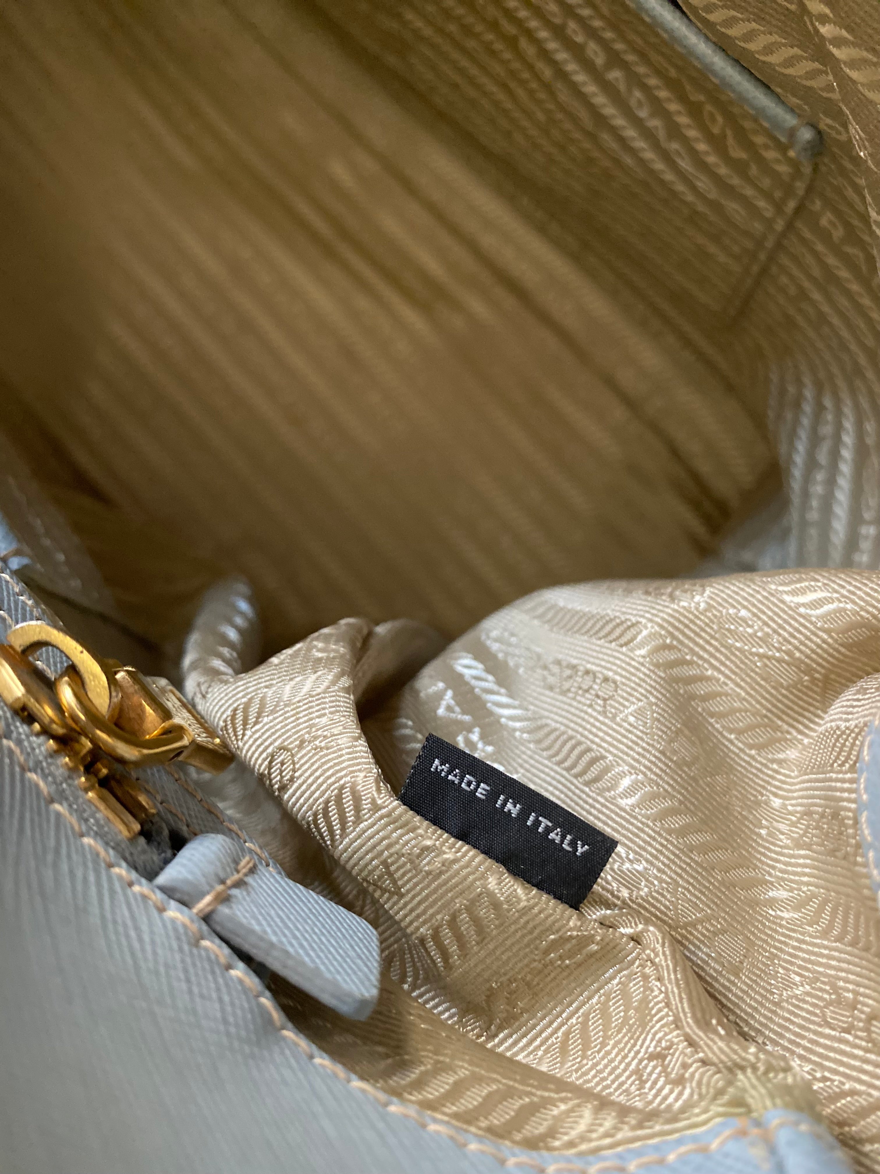 Prada Galleria in Pelle Saffiano