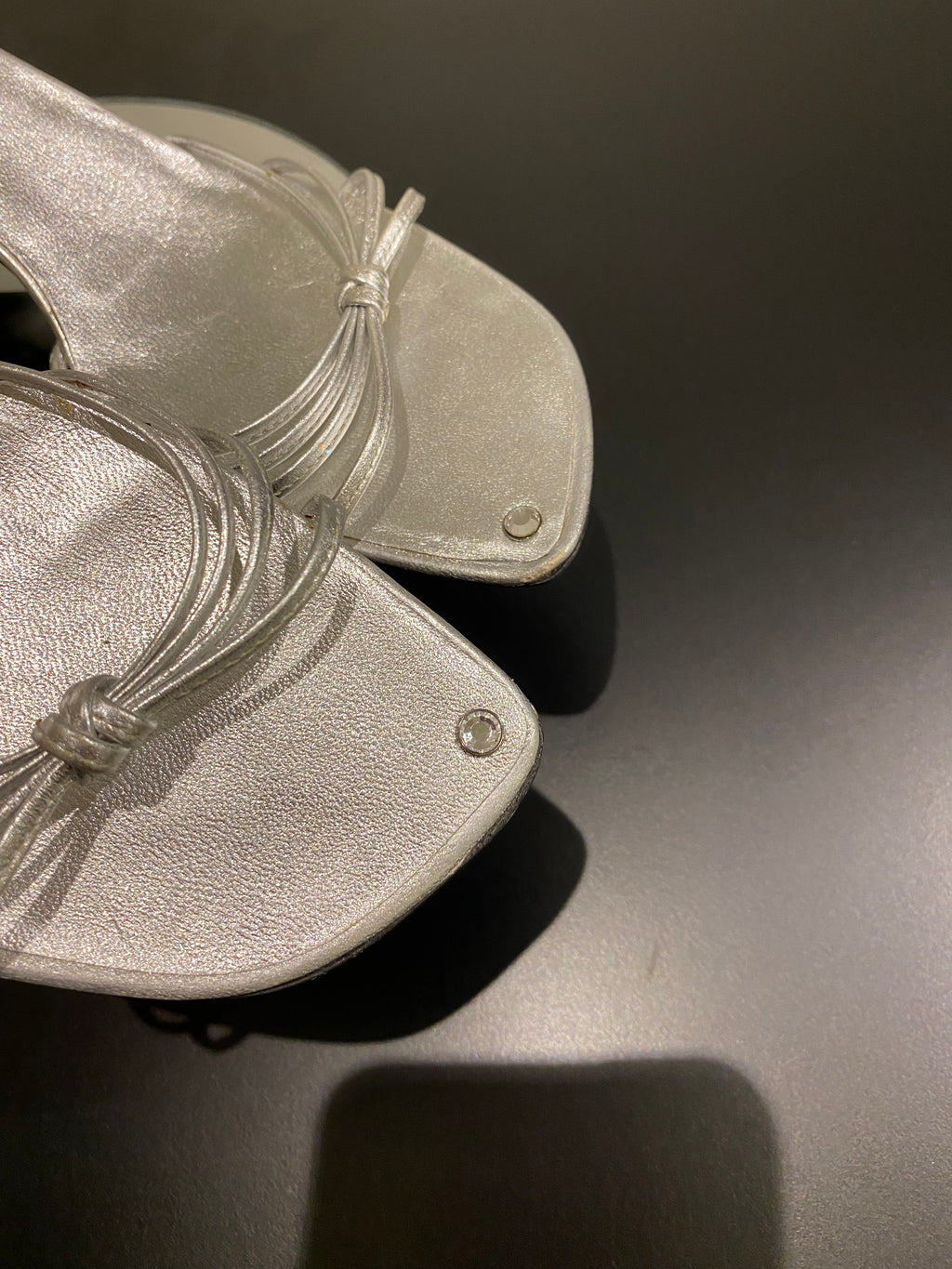 CÉLINE Vintage Minimalist Strappy Kitten Heels – Archive 90s/Y2K