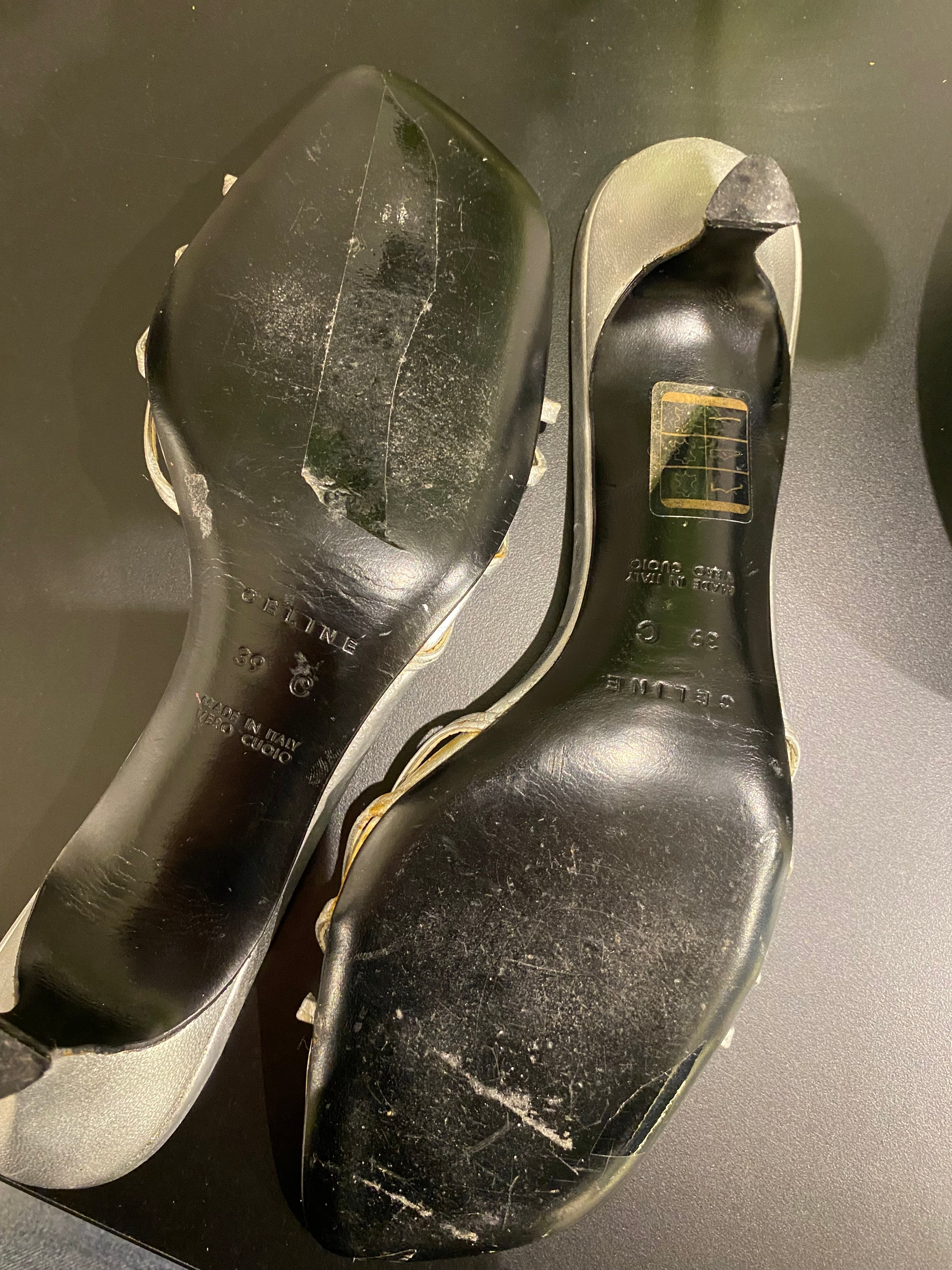 CÉLINE Vintage Minimalist Strappy Kitten Heels – Archive 90s/Y2K