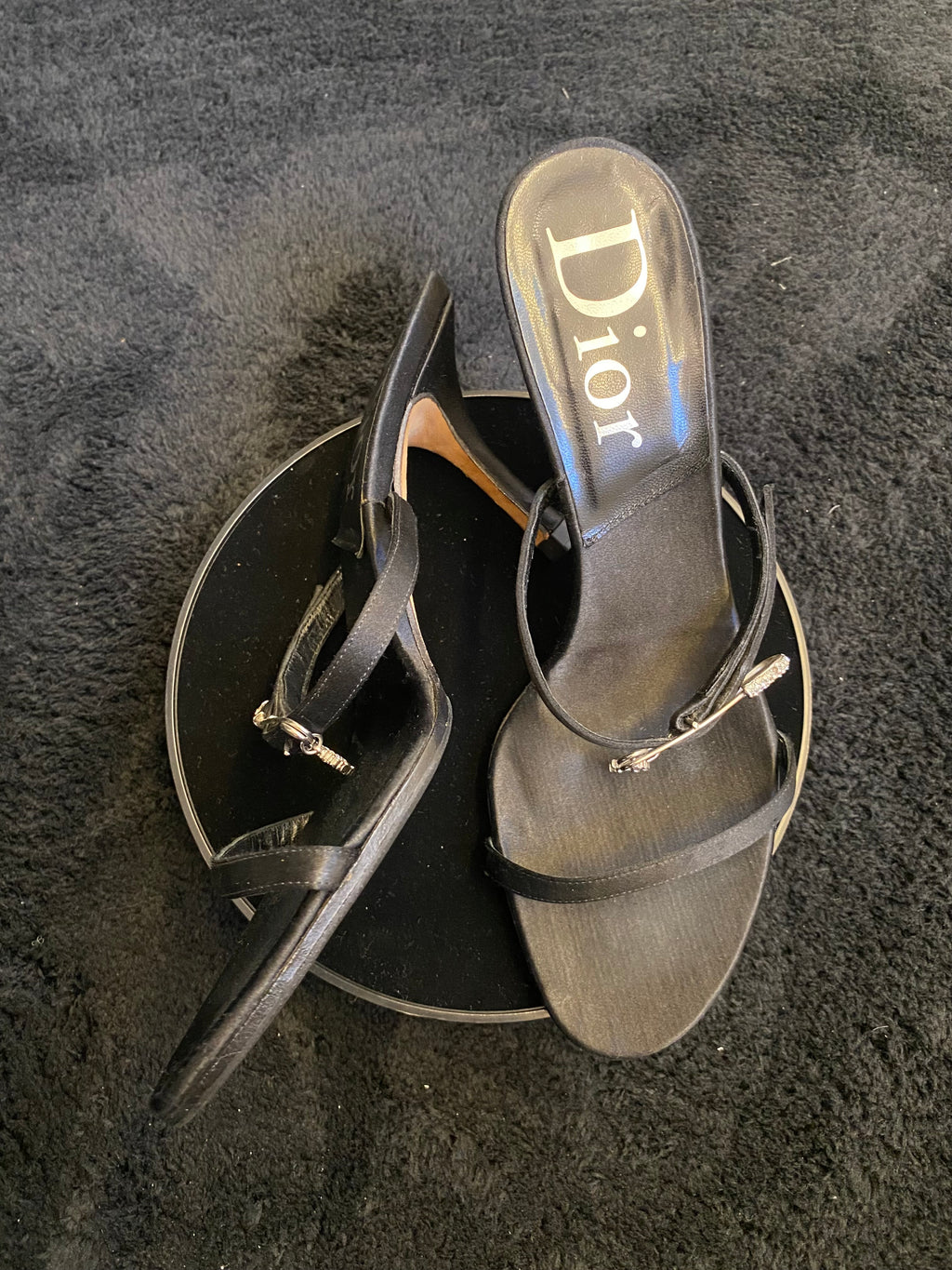 Christian Dior by John Galliano Black Satin Heels with Dior Charms 38·Ottime·Dior