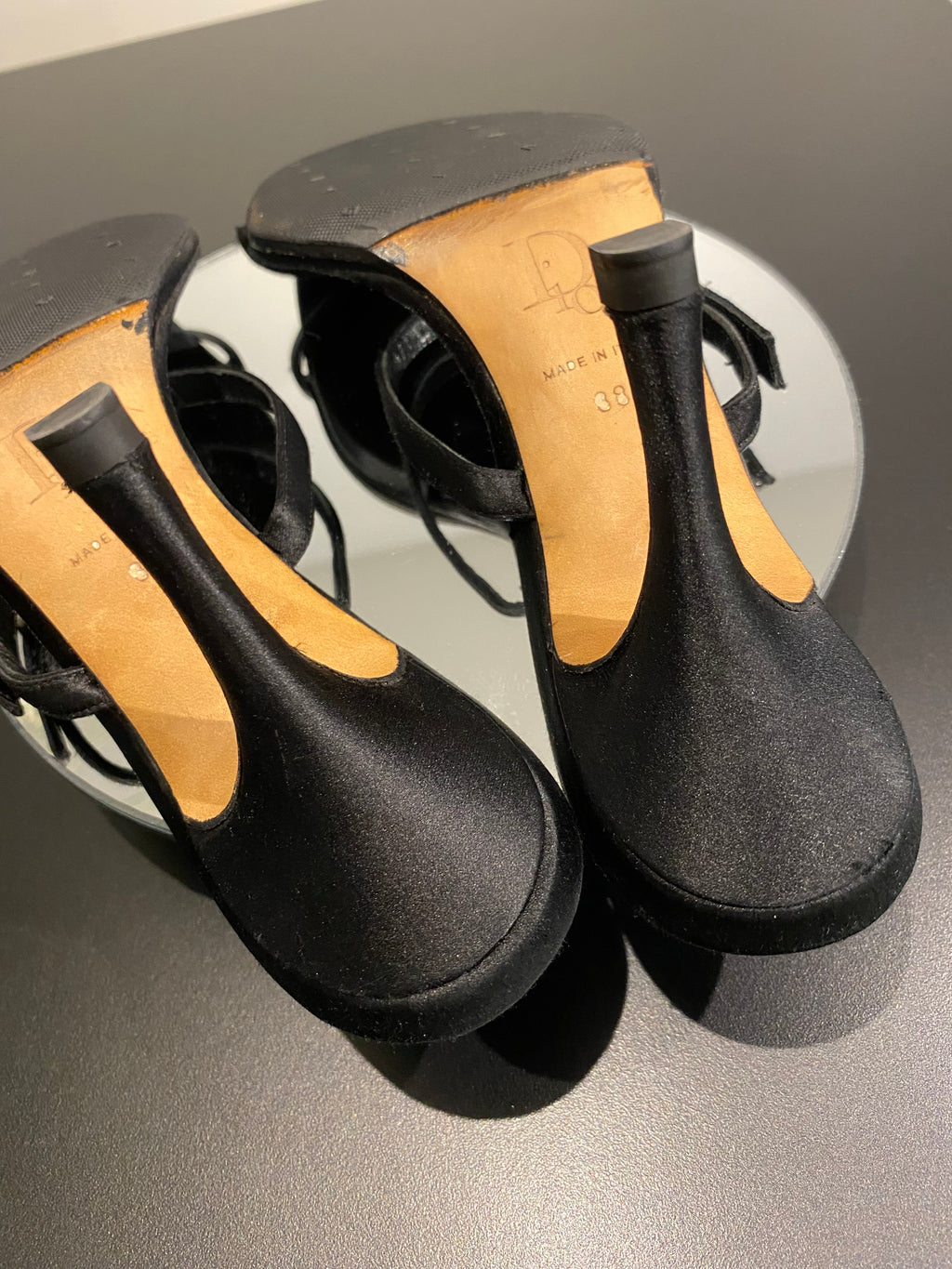 Christian Dior by John Galliano Black Satin Heels with Dior Charms 38·Ottime·Dior