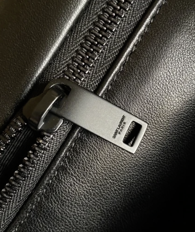 Saint Laurent New Tote