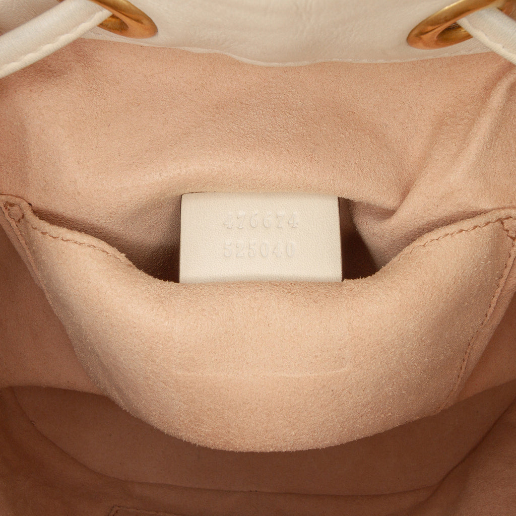 Gucci GG Marmont Bucket Bag in Pelle Matelassé